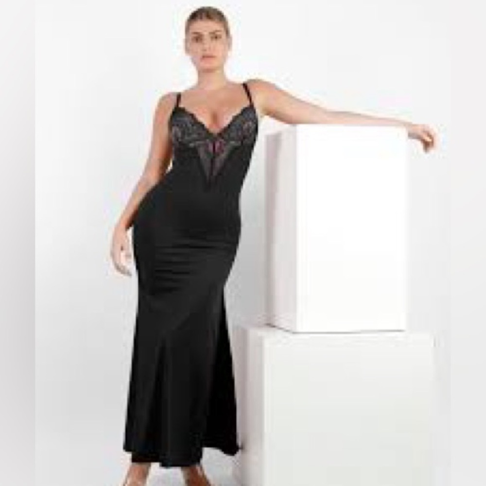Popilush Built-In Shapewear Sexy Lace Slip Split Maxi Dress NWT size medium